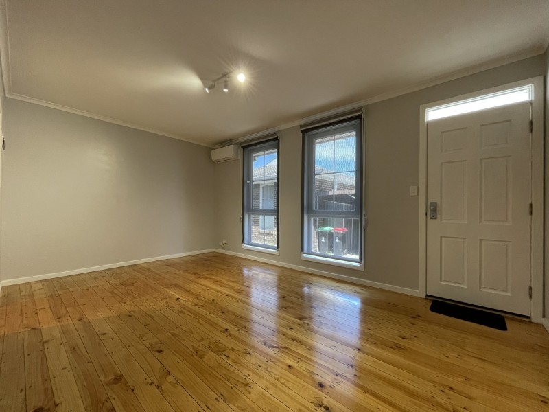 Unit 4/42 First Street, Clayton South VIC 3169