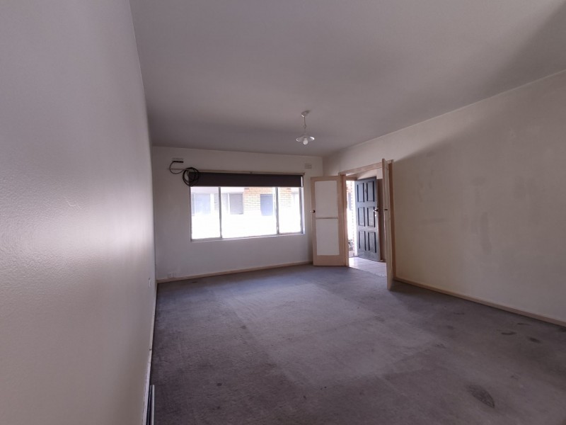 Apartment 4/1927 Dandenong Rd, Clayton VIC 3168