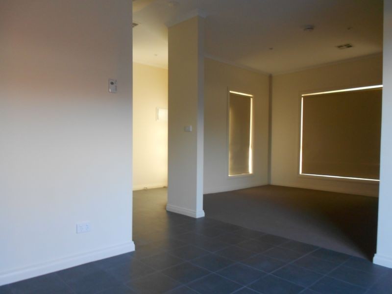2/30 Murdo Road, Clayton VIC 3168