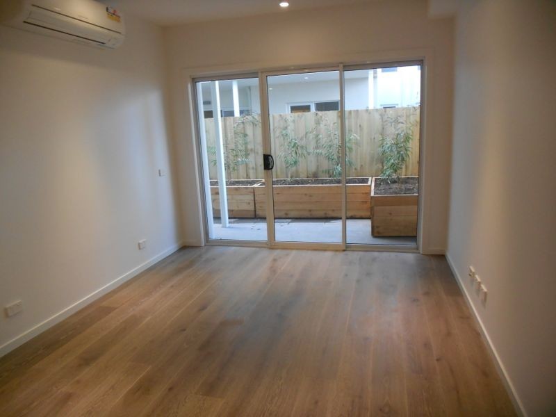 24/3-7 Dixon Street, Clayton VIC 3168