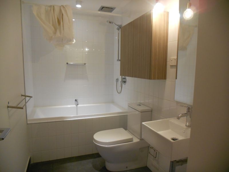 24/3-7 Dixon Street, Clayton VIC 3168