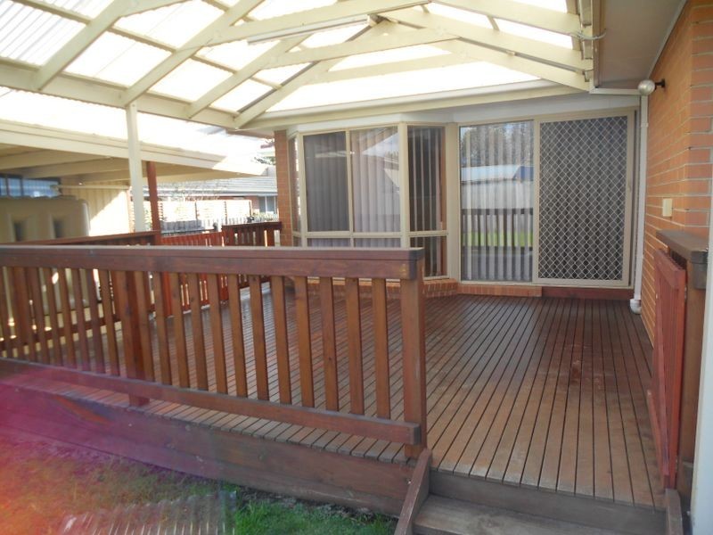 12 Valewood Drive, Mulgrave VIC 3170