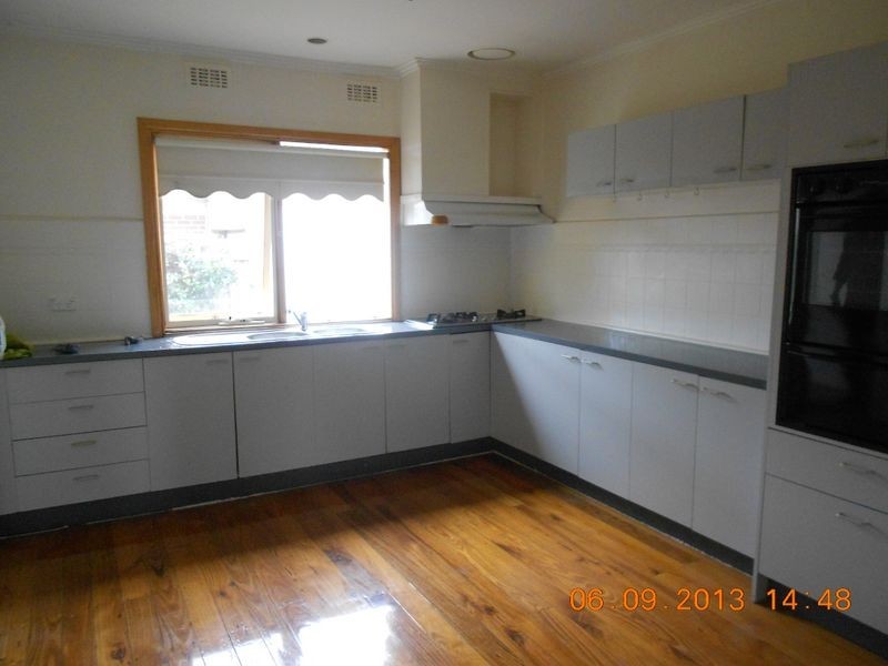1/37 Kionga Street, Clayton VIC 3168