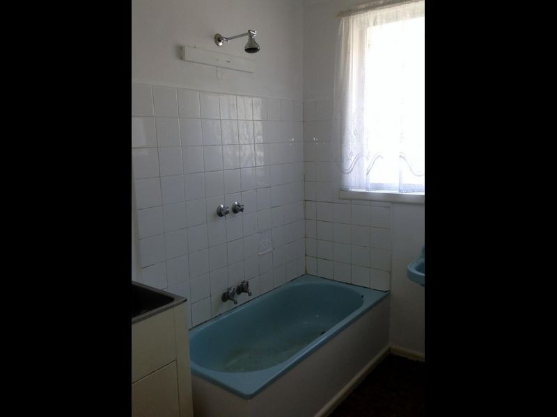 2/47 Hillside Avenue, Dandenong North VIC 3175