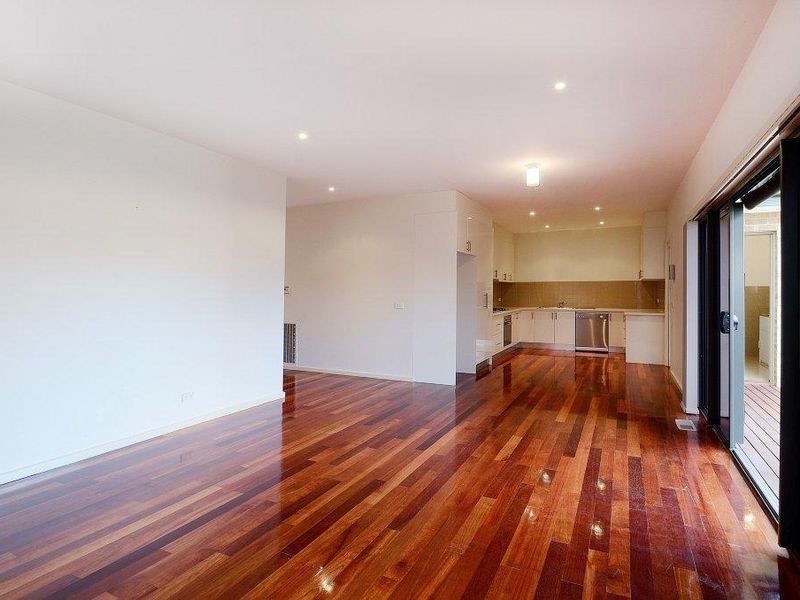 3/30 Manoon Road, Clayton South VIC 3169