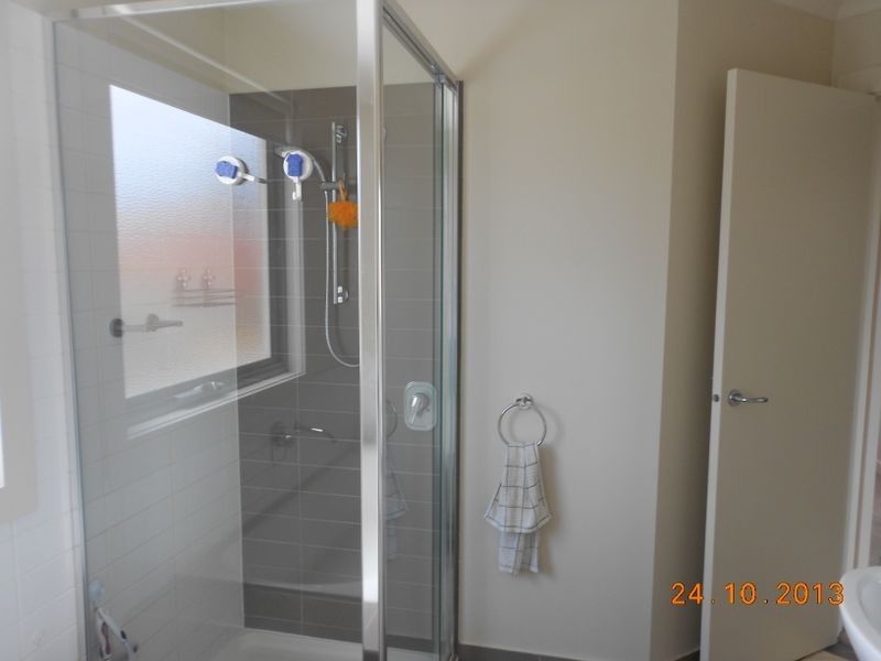 77 Prince Charles Street, Clayton VIC 3168