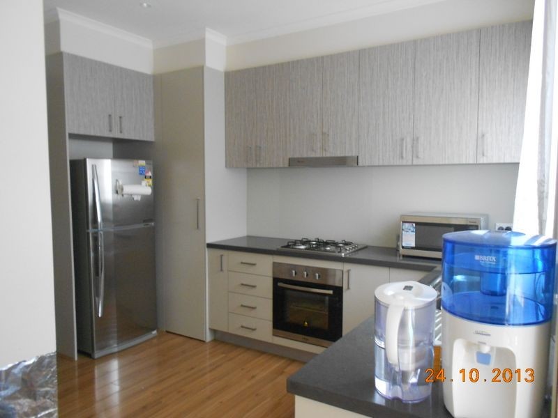 77 Prince Charles Street, Clayton VIC 3168