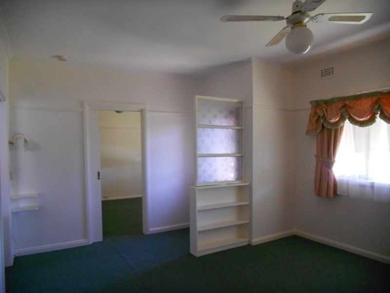 4 Maltarra Street, Clayton South VIC 3169