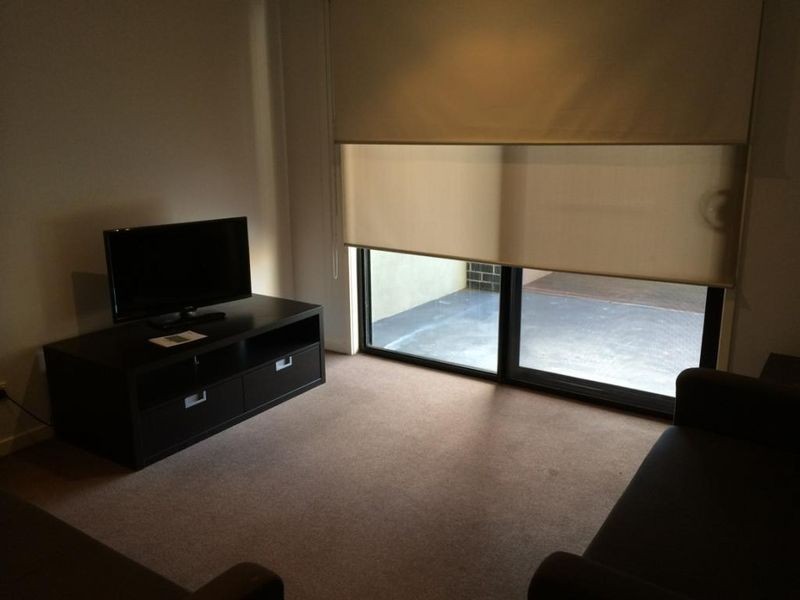 4/1324-1328 Centre Road, Clayton VIC 3168