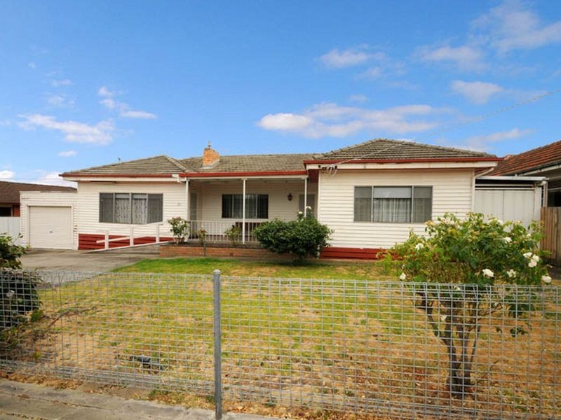 113 Kanooka Grove, Clayton VIC 3168