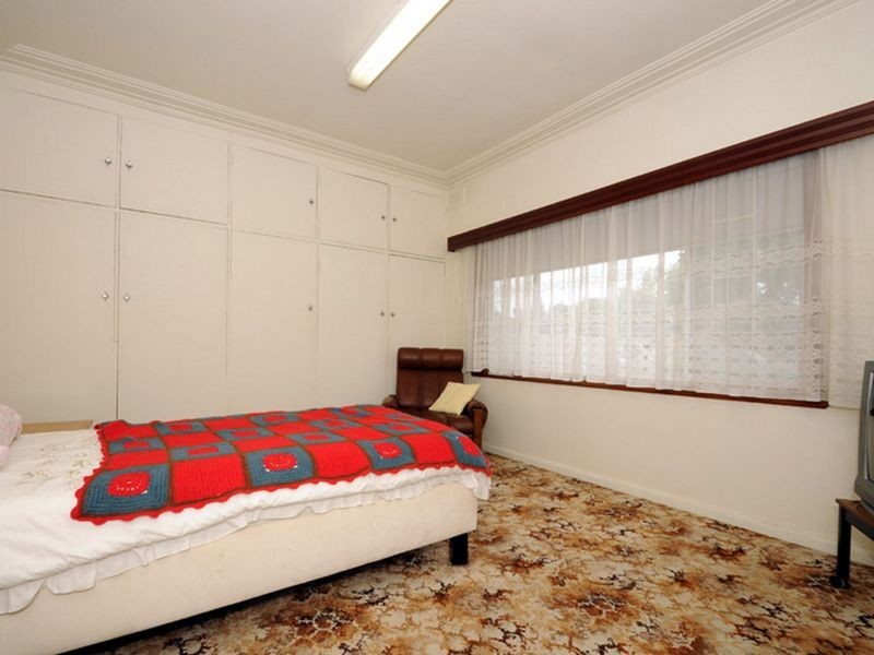 113 Kanooka Grove, Clayton VIC 3168