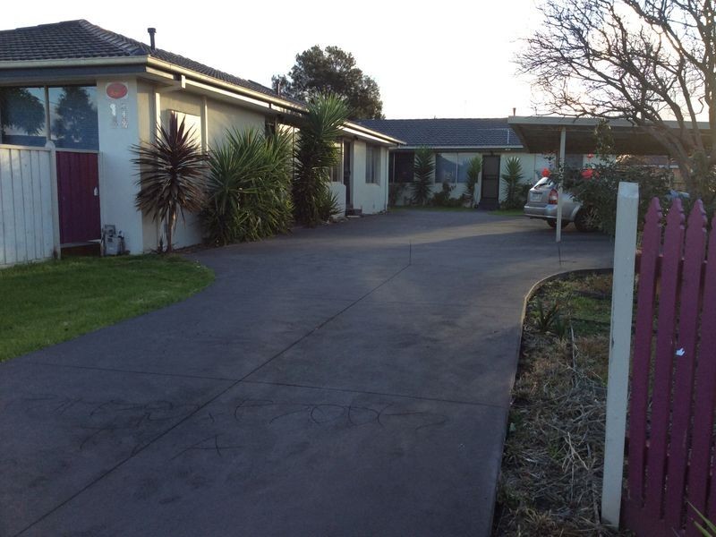 2/11 Browning Avenue, Clayton South VIC 3169