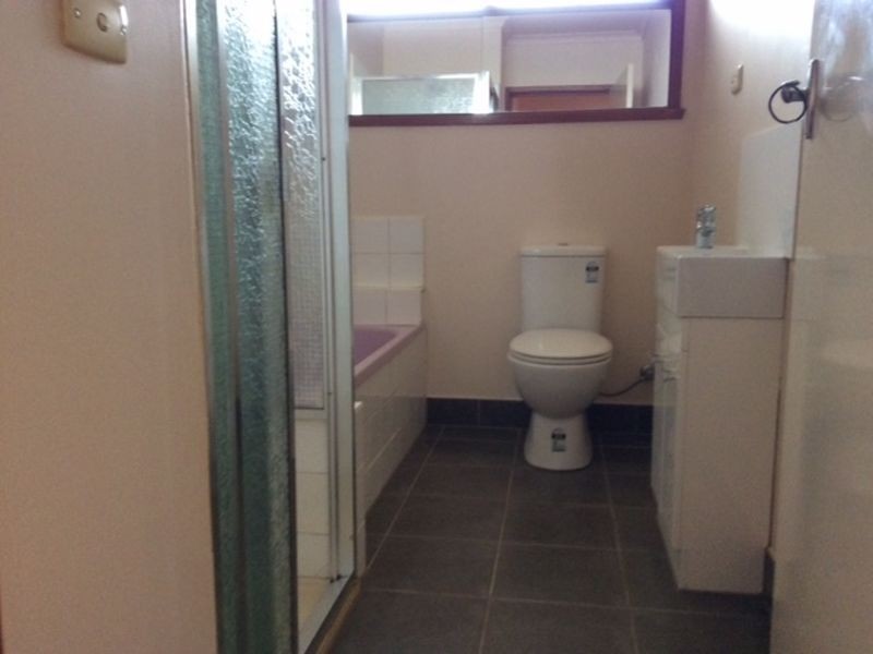 Room 3/15 Jacksons Road, Noble Park North VIC 3174