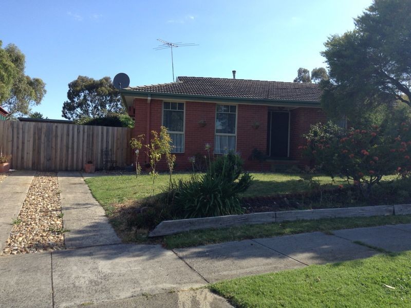 12 Valepark Close, Noble Park North VIC 3174