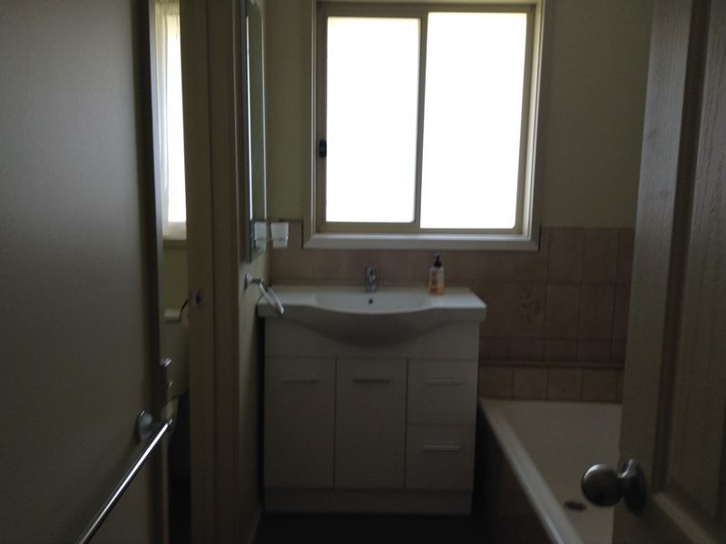 12 Valepark Close, Noble Park North VIC 3174