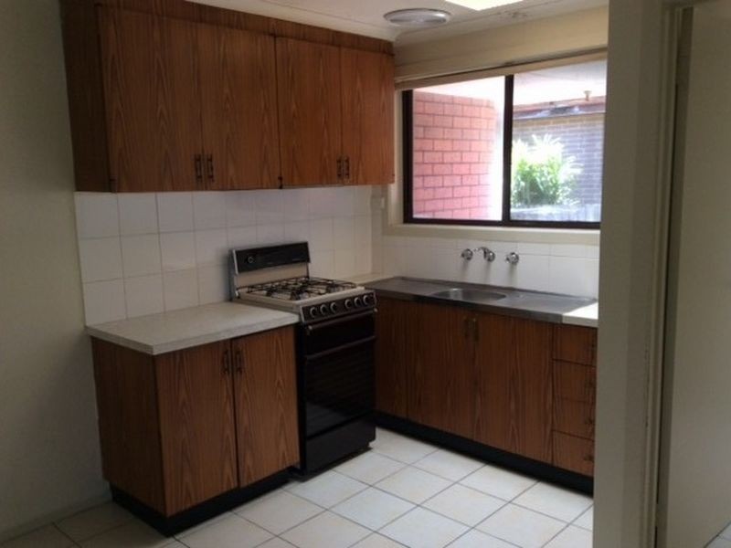 1/15 Milton Avenue, Clayton South VIC 3169