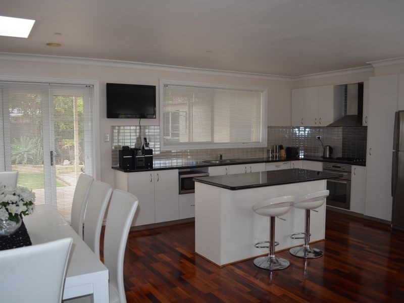 54 Sylvander Street, Clayton South VIC 3169