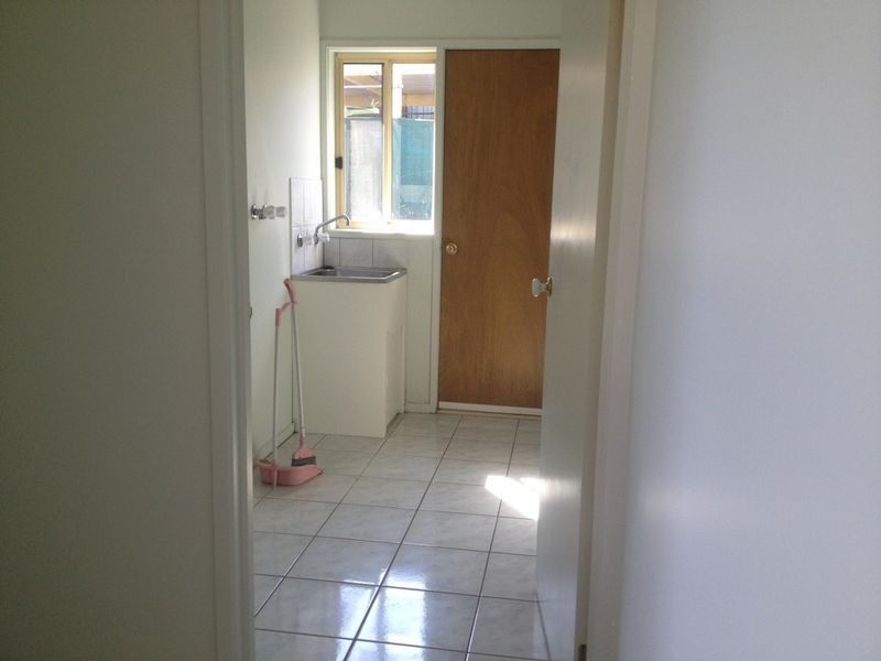 2/18 Manoon Road, Clayton South VIC 3169