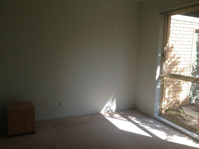 2/18 Manoon Road, Clayton South VIC 3169