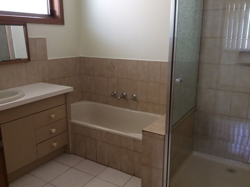 2/4 Frank Street, Noble Park North VIC 3174