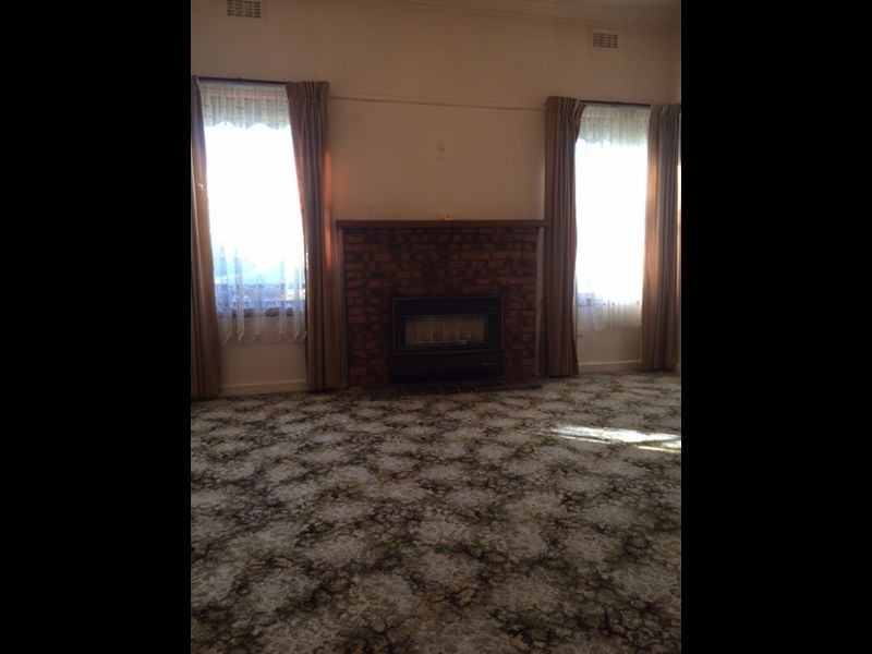 8 Myriong Street, Clayton VIC 3168