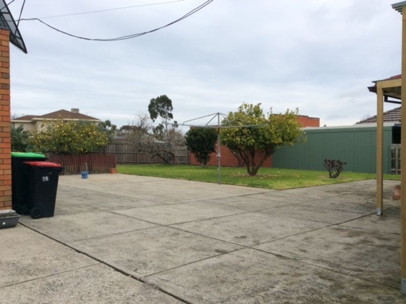 18 Bodley Street, Clayton South VIC 3169