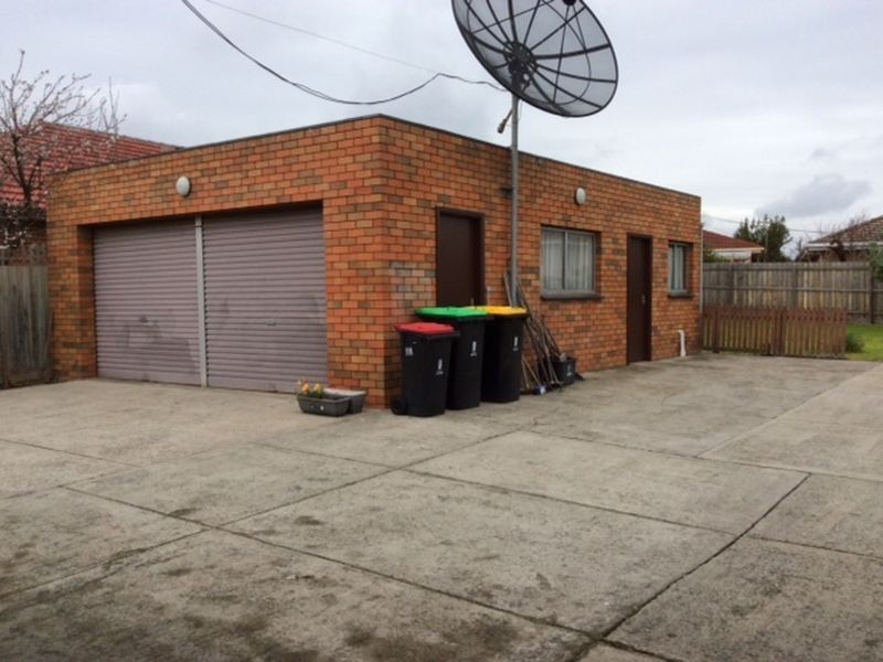 18 Bodley Street, Clayton South VIC 3169