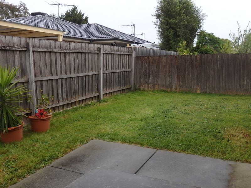 2/35 Jaguar Drive, Clayton VIC 3168