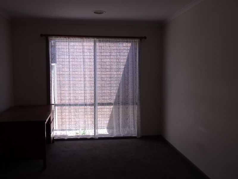 45 Bluehills Bvd, Pakenham VIC 3810