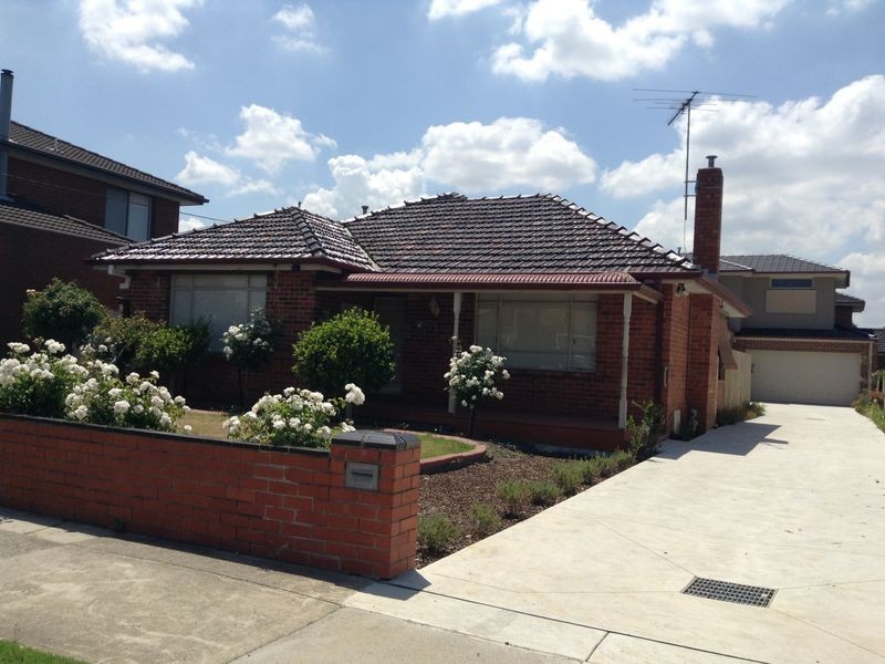 1/2 Royalty Street, Clayton VIC 3168