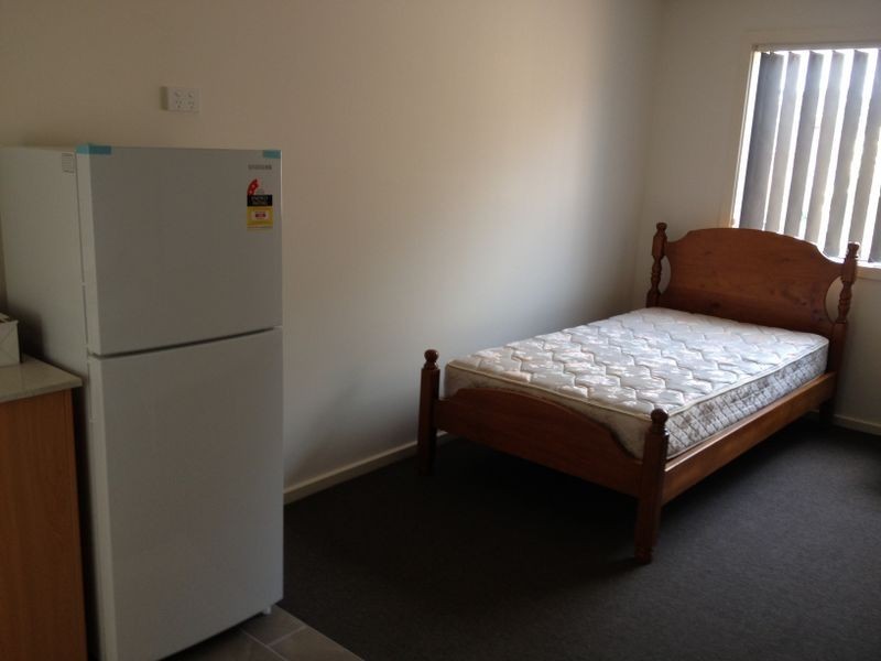 10/20 Myriong Street, Clayton VIC 3168