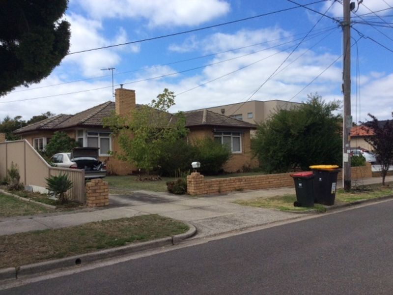 42 Koonawarra Street, Clayton VIC 3168
