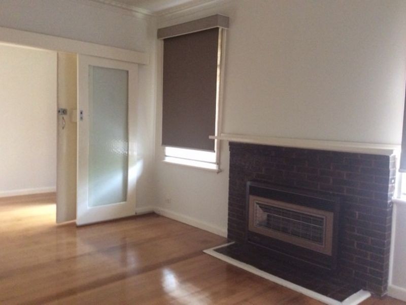 42 Koonawarra Street, Clayton VIC 3168