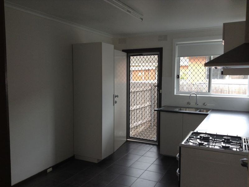 2/29 Milton Avenue, Clayton South VIC 3169