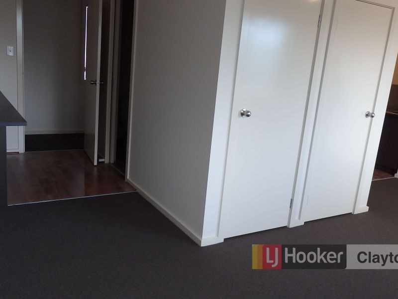 Room 5/5 Rayhur Street, Clayton South VIC 3169