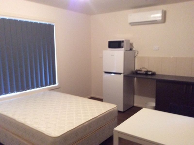 Room 2/3B Tennyson Avenue, Clayton South VIC 3169