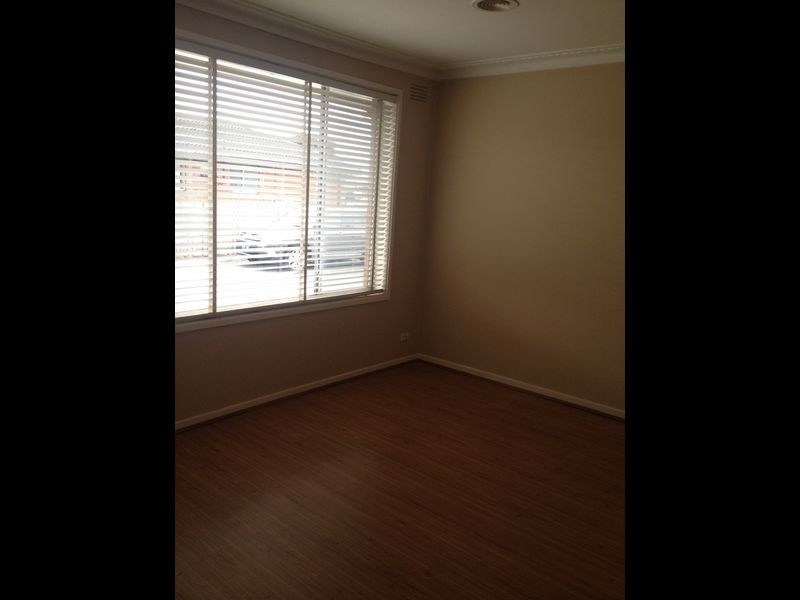 2/33 Browning Avenue, Clayton South VIC 3169