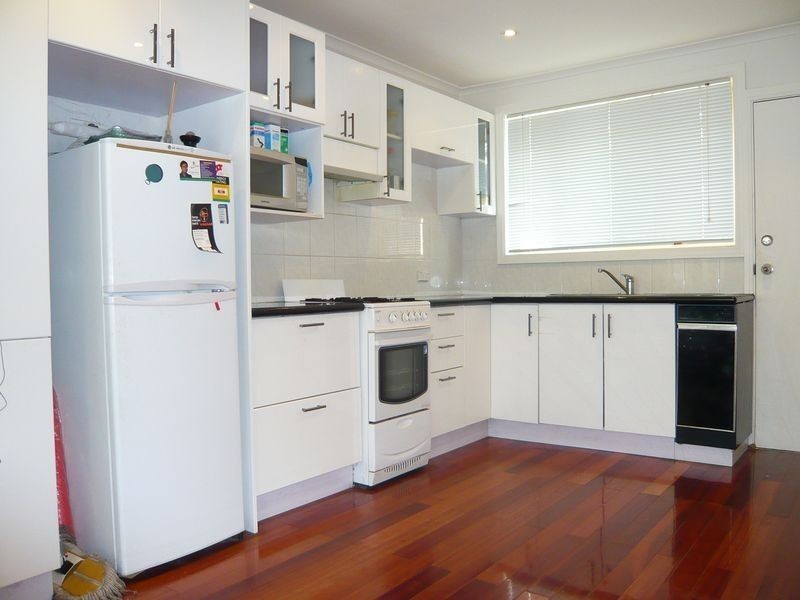 2/12 Moore Avenue, Clayton South VIC 3169