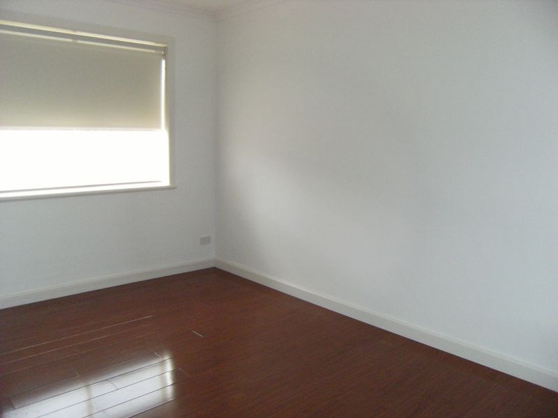 3/4 Moore Avenue, Clayton South VIC 3169