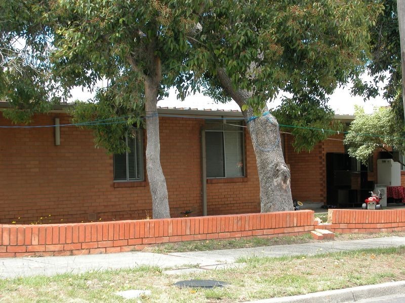 2/1802 Dandenong Road, Clayton VIC 3168