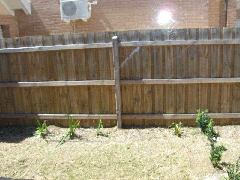 1/4 Carlson Avenue, Clayton VIC 3168