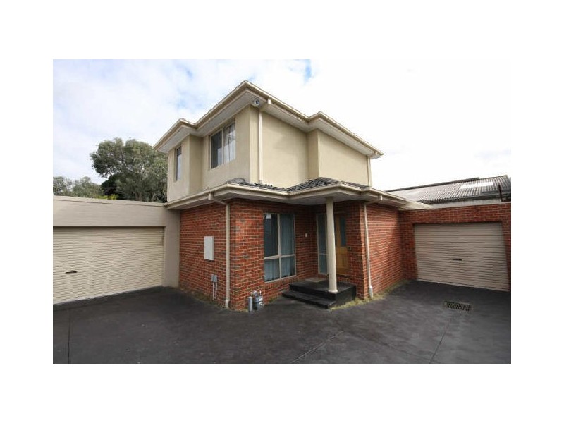 2/17 Colin Road, Oakleigh South VIC 3167