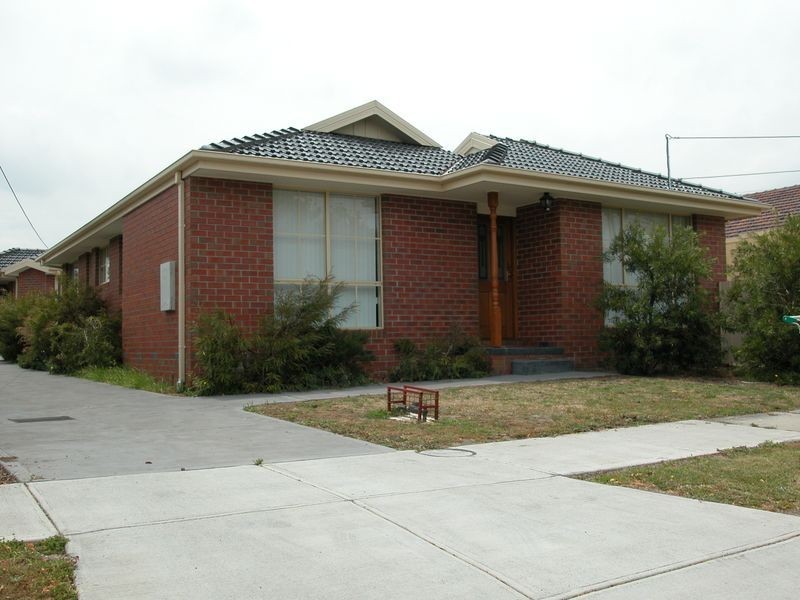 1/43 Lanark Street, Clayton VIC 3168