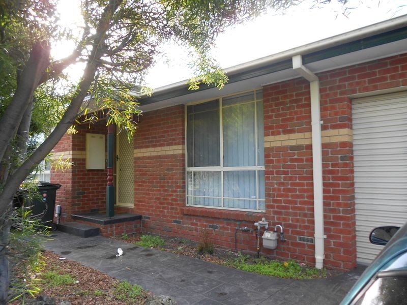 69 Carinish Road, Clayton VIC 3168