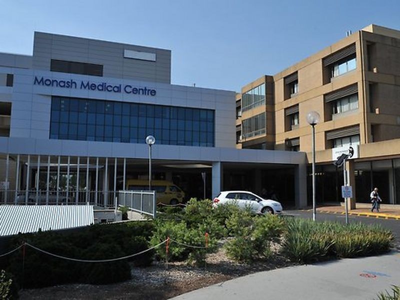 1/14 Oakes Avenue, Clayton South VIC 3169