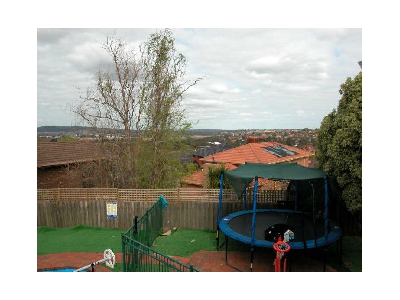 99 Grandview Road, Wheelers Hill VIC 3150