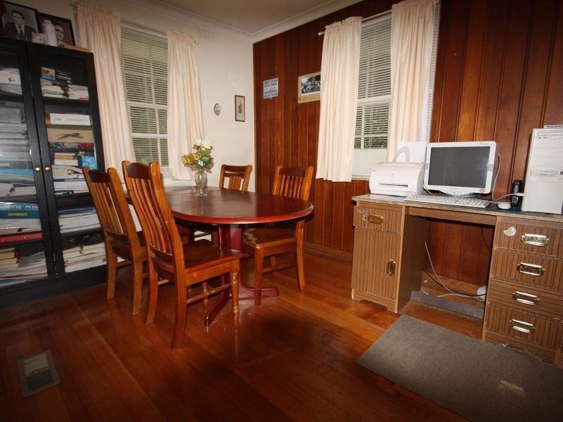 2 Browns Road, Clayton VIC 3168