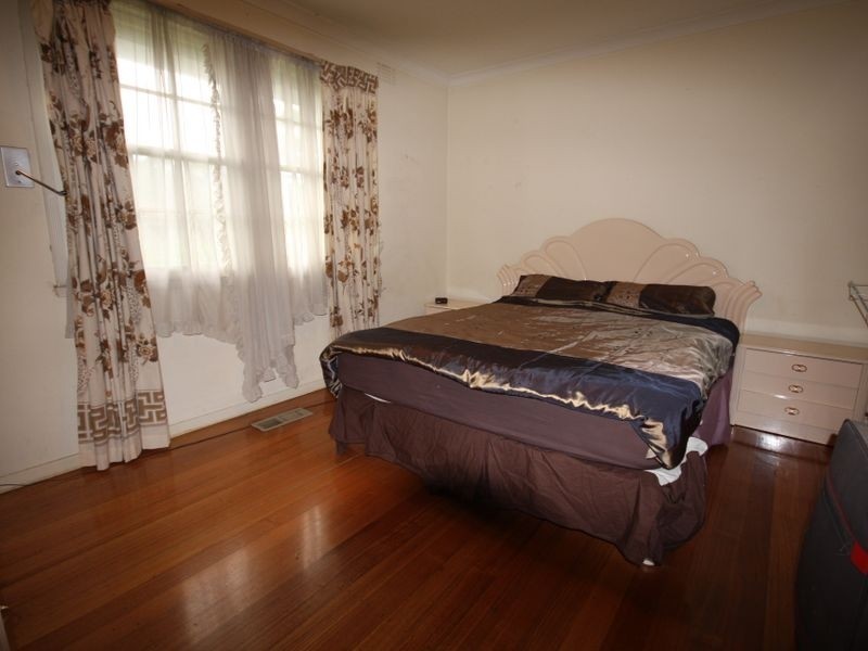 2 Browns Road, Clayton VIC 3168