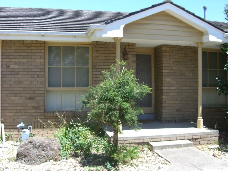 2/13 Burns Avenue, Clayton South VIC 3169