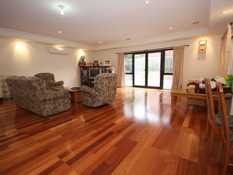 10 Monash Place, Clayton VIC 3168